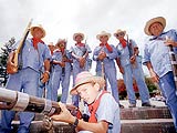 Bacamarteiros em Bonito: tradi��o de 100 anos