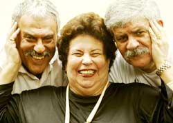 Nana Caymmi, com seus irm�os Dori e Danilo