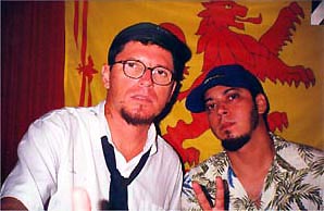 Jorge du Peixe, � direita. Em primeiro plano, Fred 04